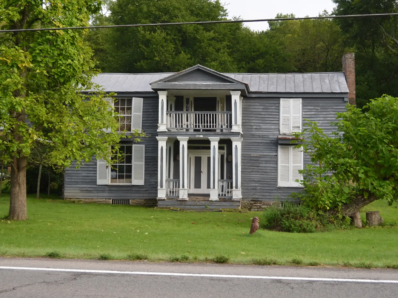 The Warner Price Mumford Smith House on Lebanon Road, one of the historic sites the city's plan lists in the Cedar Creek area.
